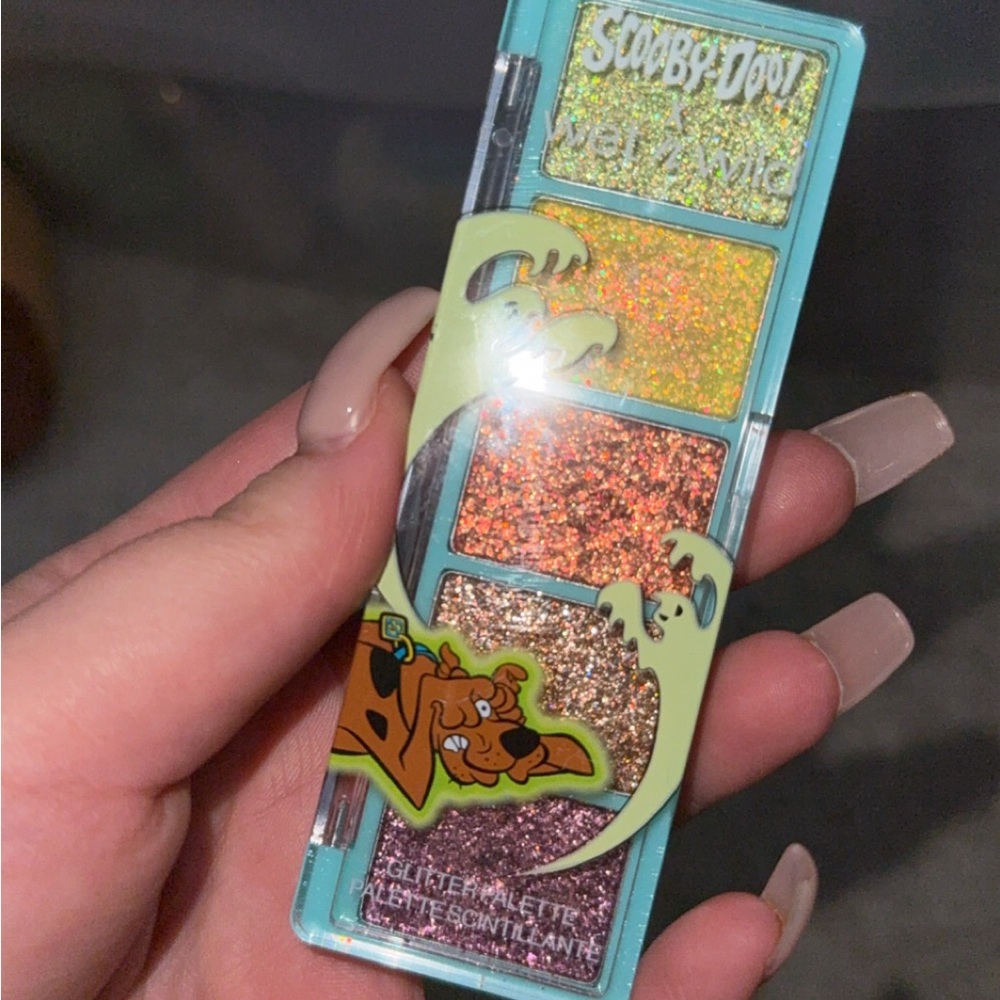 Scooby doo x wet n wild